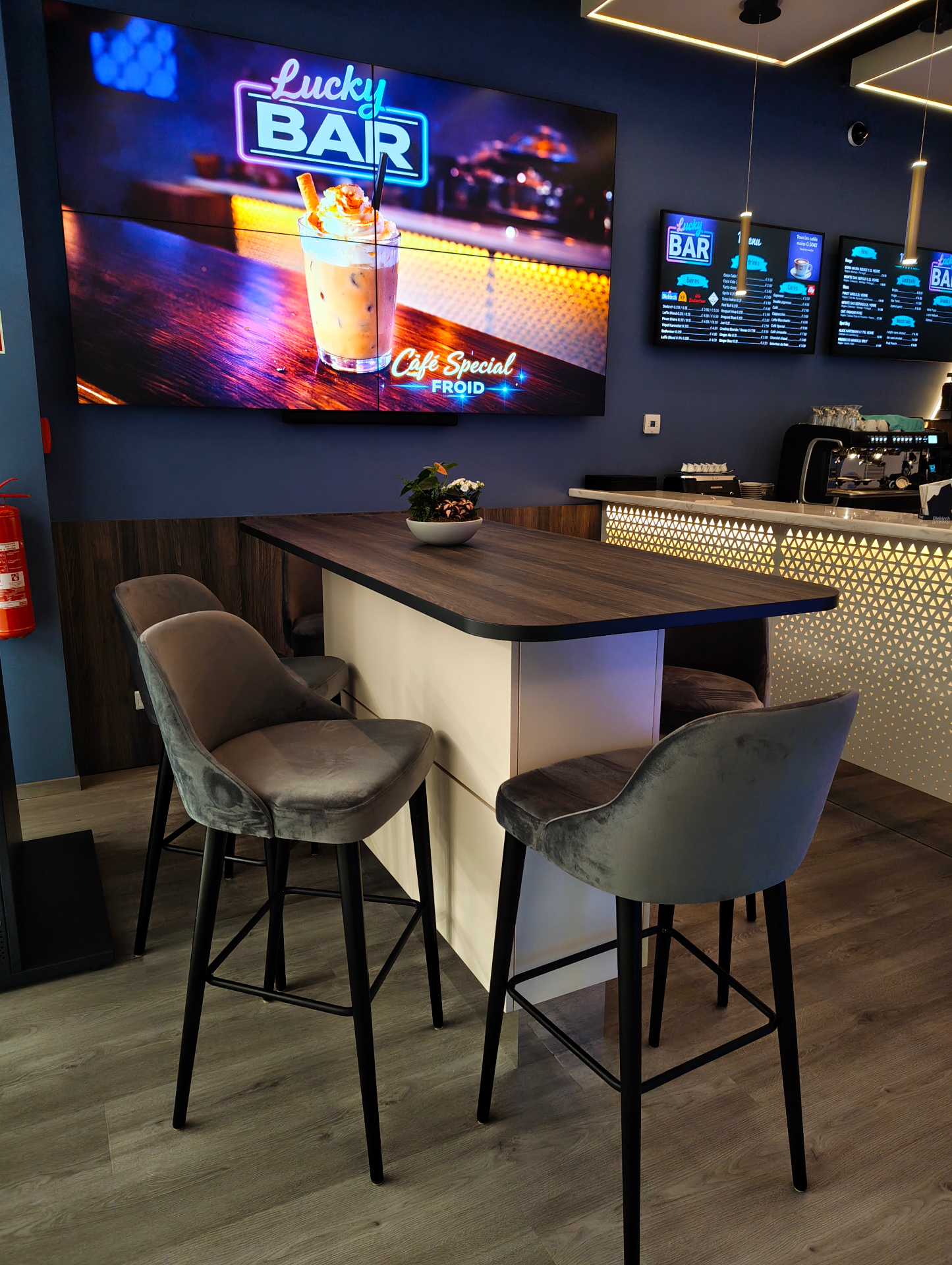 Lucky Bar | Gaming & Lifestyle Bar au Luxembourg